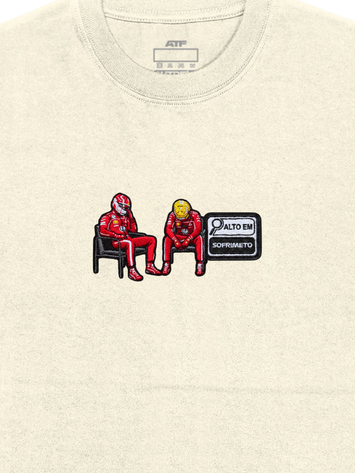 Camiseta Oversized Tifosi Life Alto em Sofrimento Off White