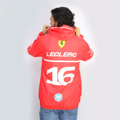 PRÉ VENDA - Jaqueta Corta Vento Charles Leclerc Ferrari 2025