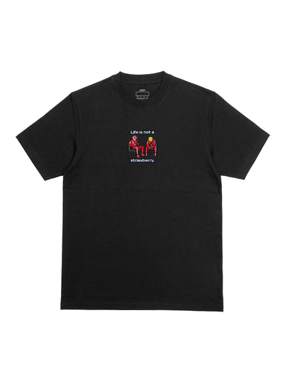 Camiseta Oversized Tifosi Life is Not a Strawberry Preto