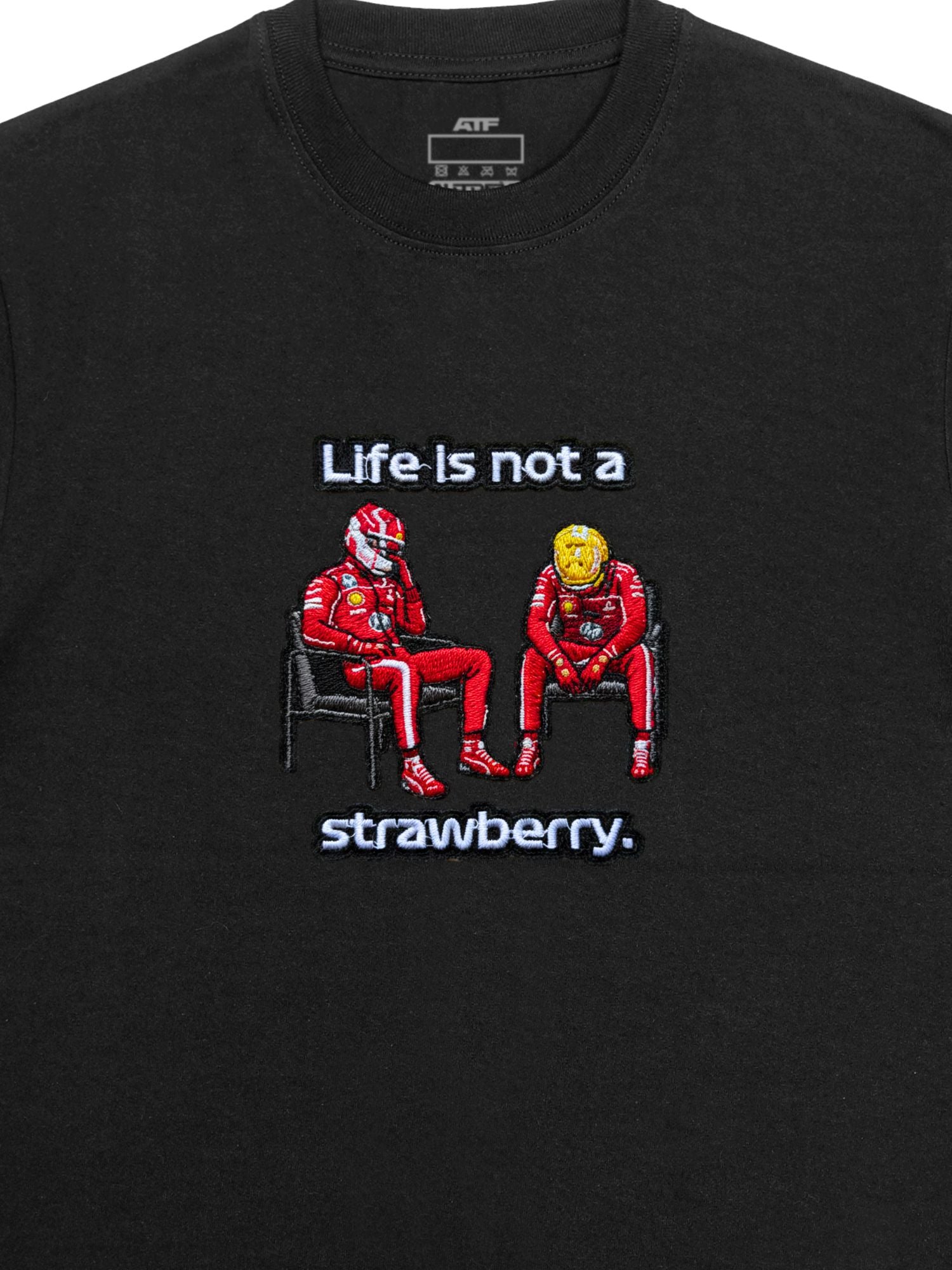 Camiseta Oversized Tifosi Life is Not a Strawberry Preto
