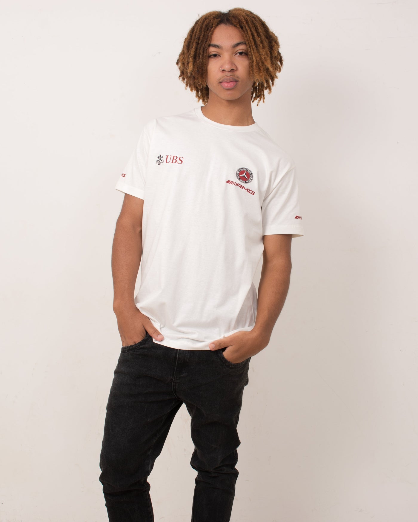 Camiseta Mercedes Logo Retrô Off White Algodão