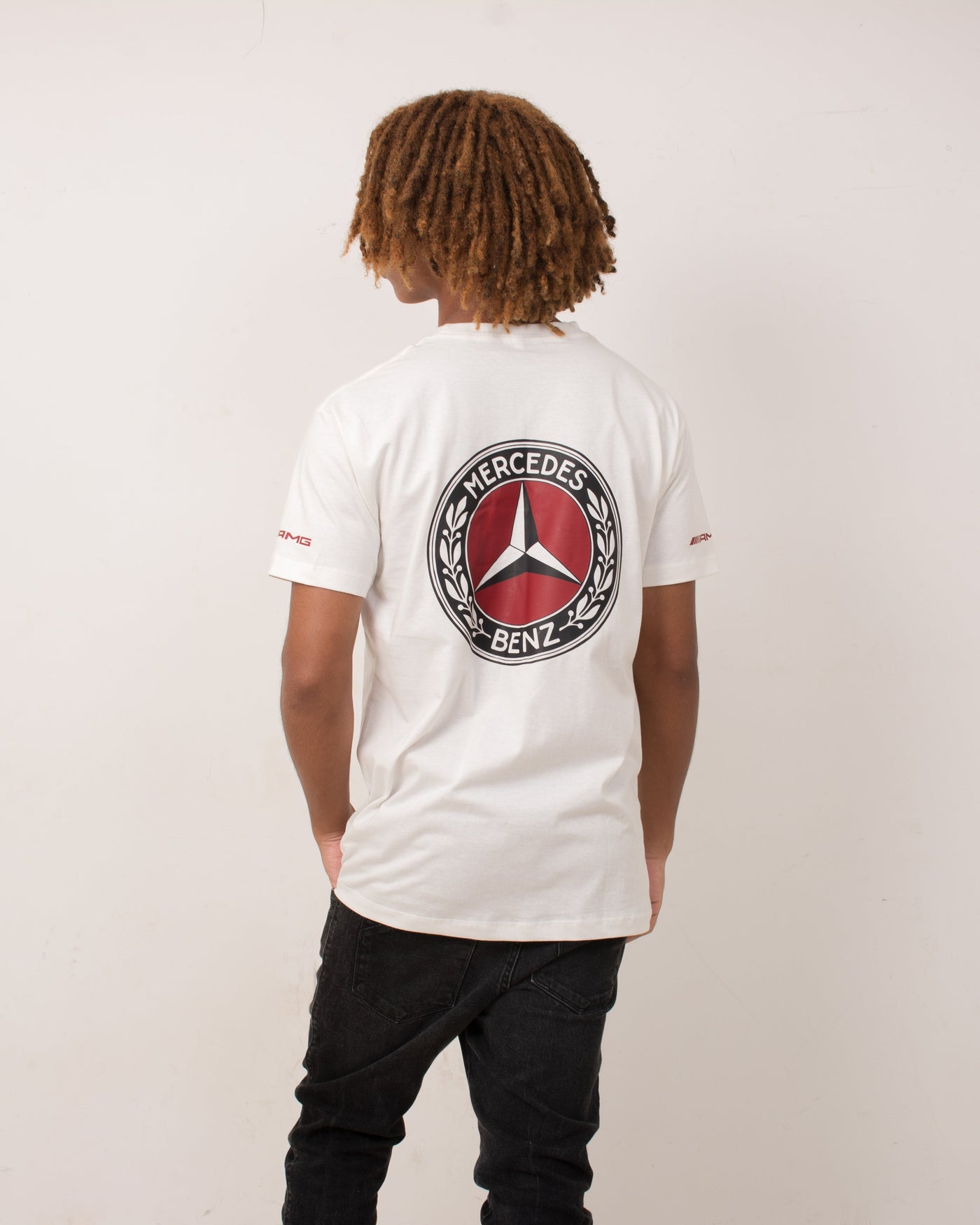 Camiseta Mercedes Logo Retrô Off White Algodão