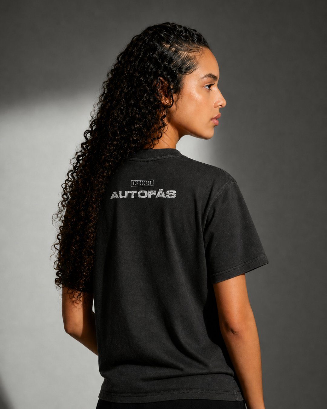 Camiseta Oversized Max Verstappen Report - Retratação