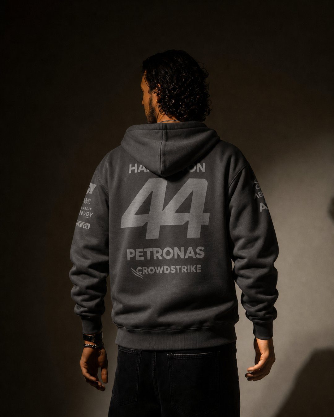 Moletom Canguru Mercedes AMG All Black 2024 Lewis Hamilton