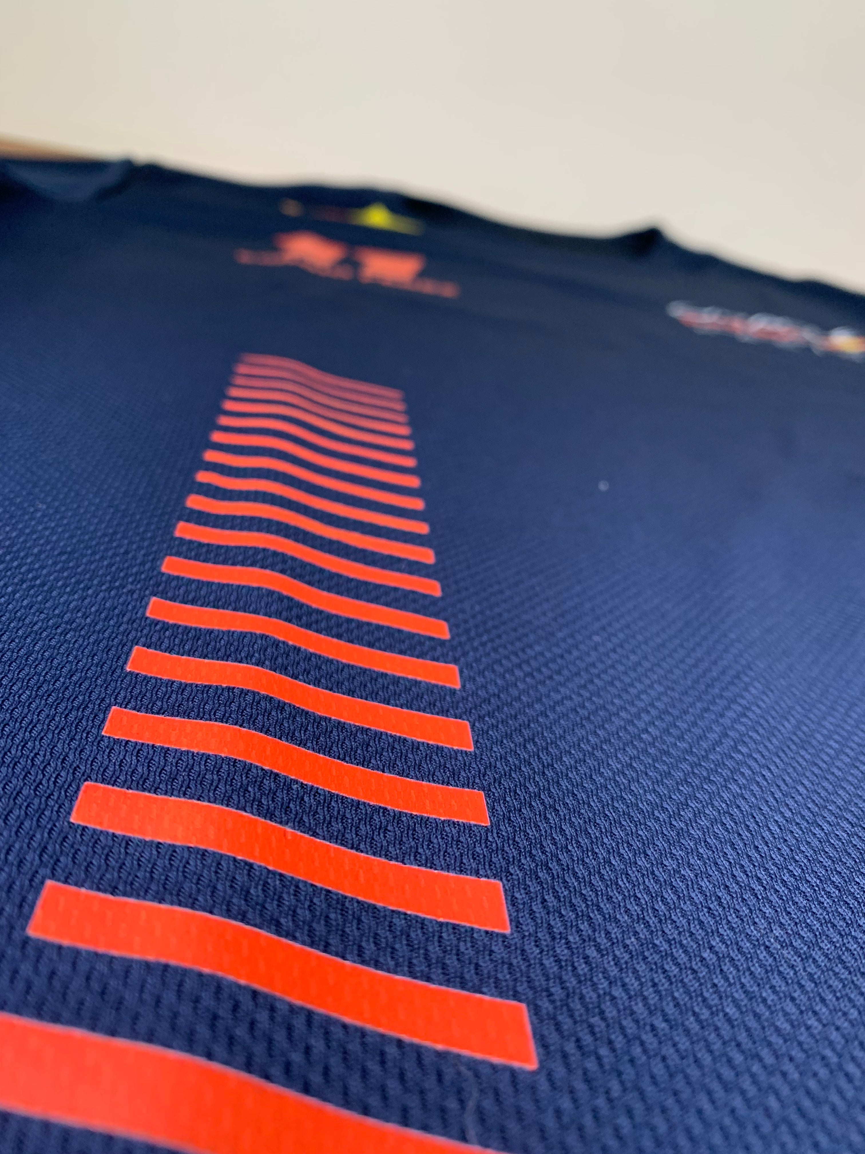 Camiseta DryFit Sergio Perez Red Bull Racing 2023 Azul