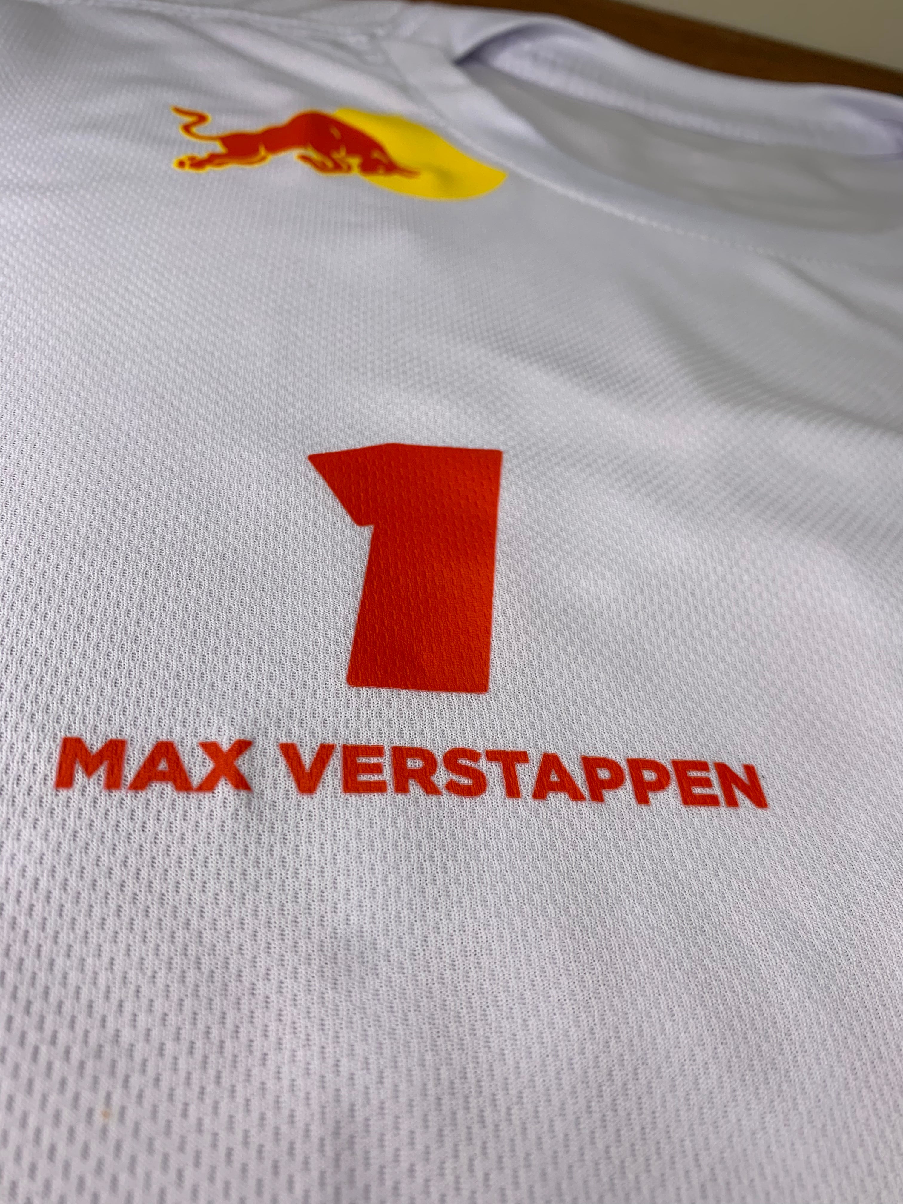 Camiseta DryFit Max Verstappen Red Bull Racing 2023 Branca